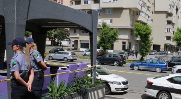 Muškarac izboden nožem ispred tržnog centra u Tuzli – jedan u bolnici, drugi pod policijskom pratnjom