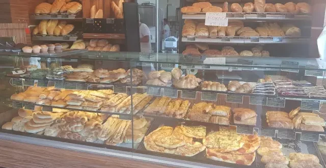 Cijene u pekarama “peku”: Pita 3,50 KM, kroasan 1,80 KM, kifla 0,50 KM – građani na rubu izdržljivosti