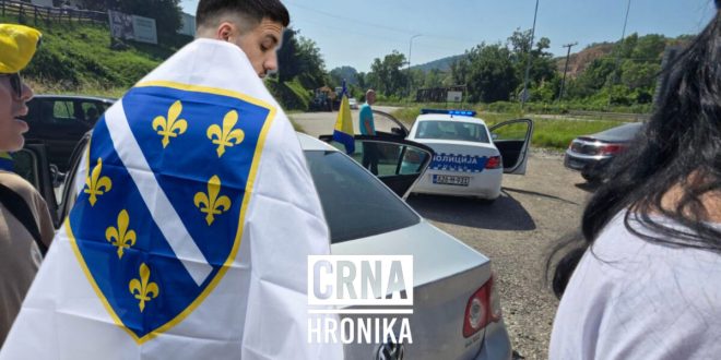 Navijačima oduzete zastave s ljiljanima na putu ka Zenici: MUP RS izrekao novčanu kaznu bez jasnog objašnjenja
