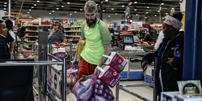 Panika u Izraelu: Građani prazne markete dok Iran pokreće masovne napade