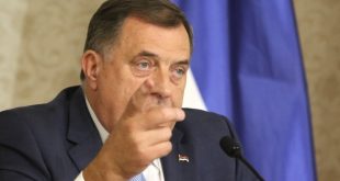 Dodik žestoko osudio opoziciju: "Izazivaju gađenje kod svakog Srbina"