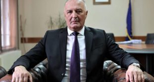 Helez postavio Zukorliću direktna pitanja o genocidu: Da li priznaješ Srebrenicu?