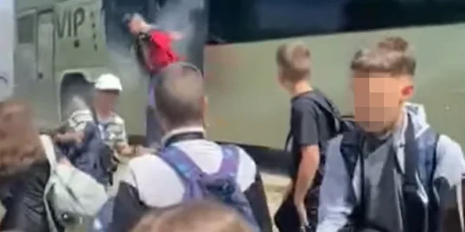 Drama na ekskurziji: Djeca iskaču iz zapaljenog autobusa usred ekskurzije..