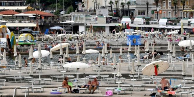 Platio 560 € za medeni mjesec u Opatiji, a dočekao ga šok: “Prevarili su me, idem u Grčku!”