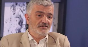 Srđan Mandić: Ljiljani su moja zastava, Trojka je napravila veliku grešku