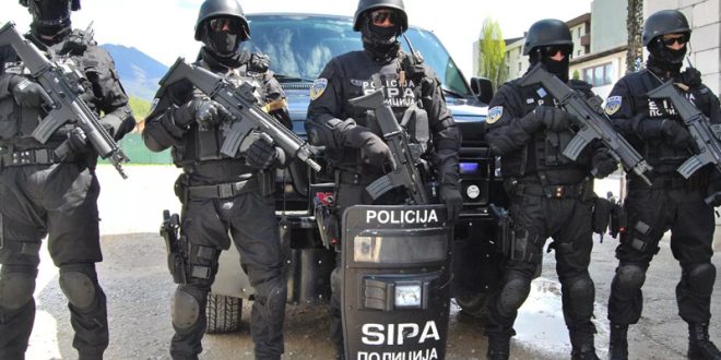 SIPA pokrenula akciju “Mula”: Pretresi na 18 lokacija, 15 osoba pod istragom zbog organizovanog kriminala